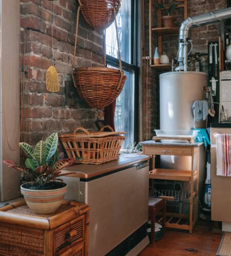 Smart Spaces: Innovative Organization for Tiny Homes